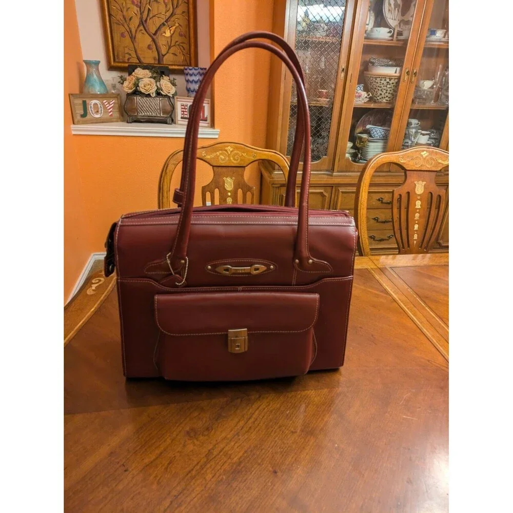 Deep Red Leather MCKLEIN Laptop 17